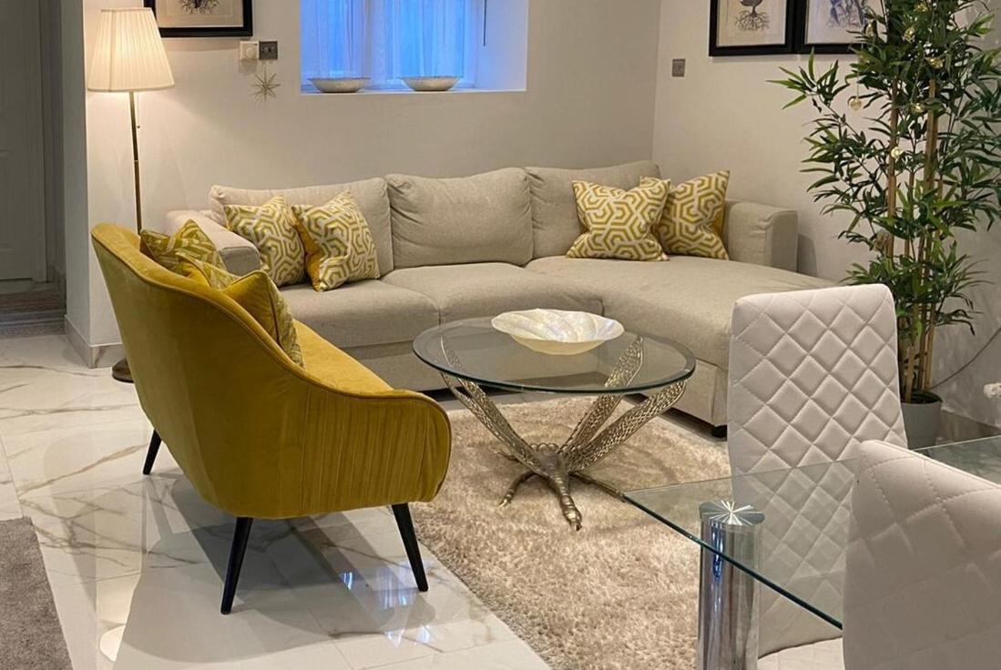 Elegant 2 Bed Flat In Chiswick Appartement Londen Buitenkant foto